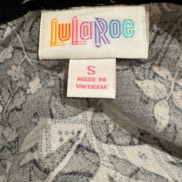 Lularoe Carly dress - Black with Cream and dark Green flowers and leaves - Small - Picture 5 of 6